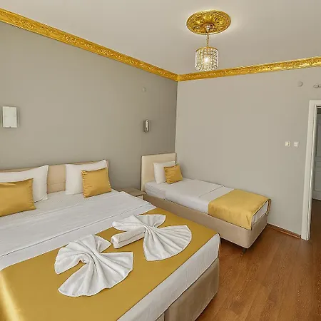 Golden La Vista Boutique 3*