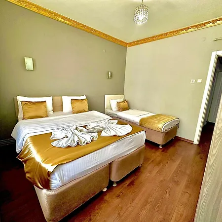Golden Anova Pera Taksim 3* İstanbul