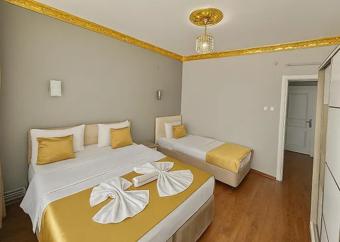 Golden La Vista Boutique 3*