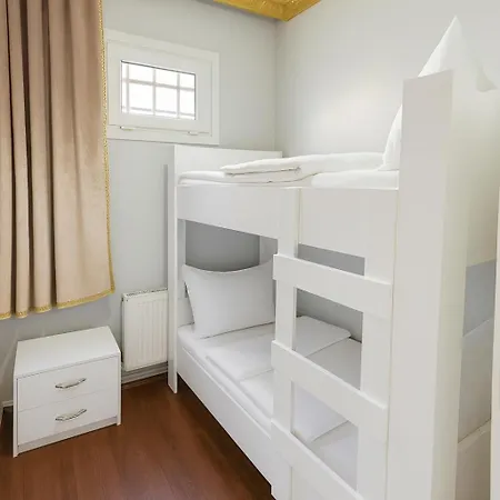 Hotell Golden La Vista Boutique 3*